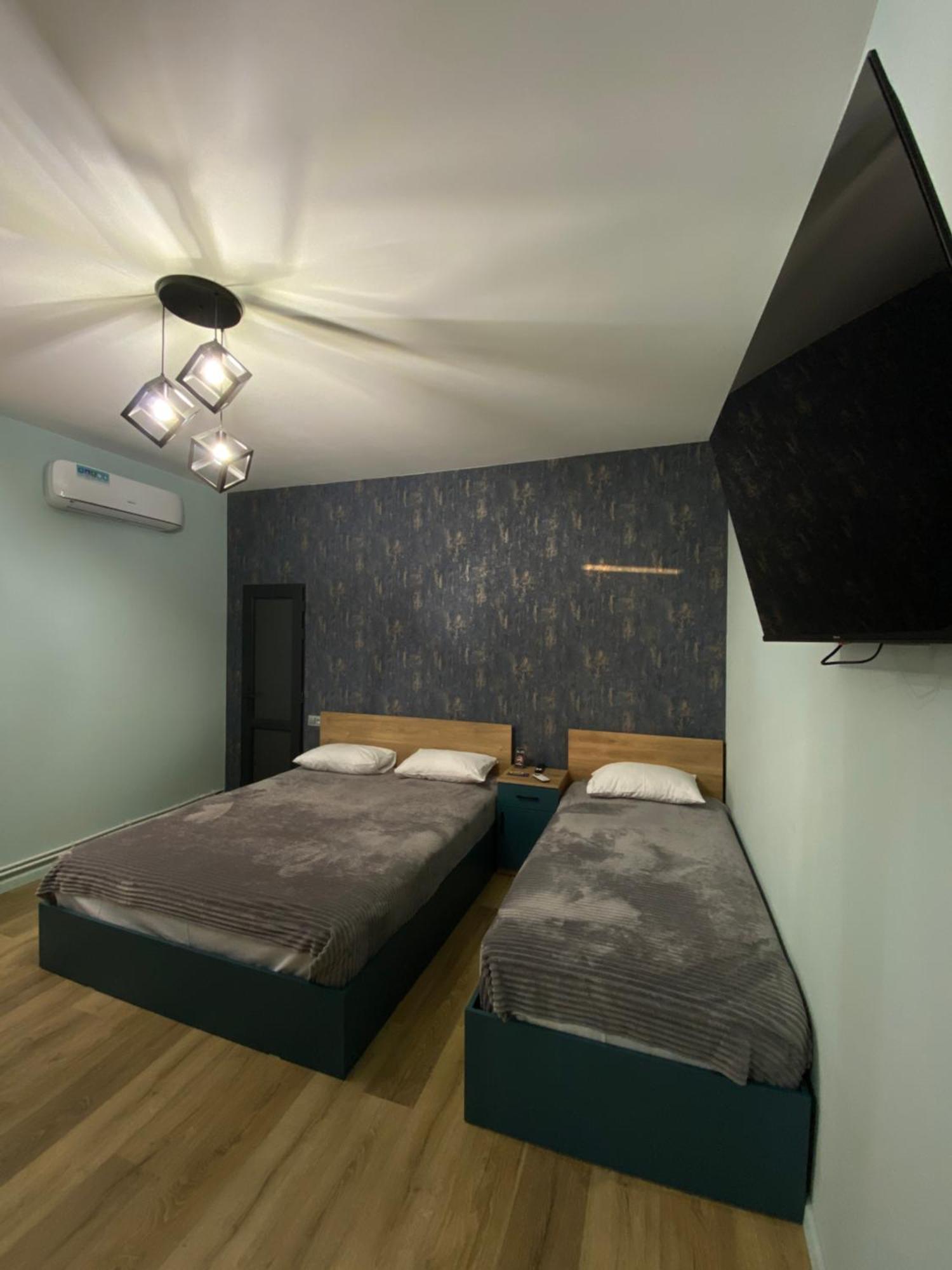 Am Hotel Ереван Экстерьер фото